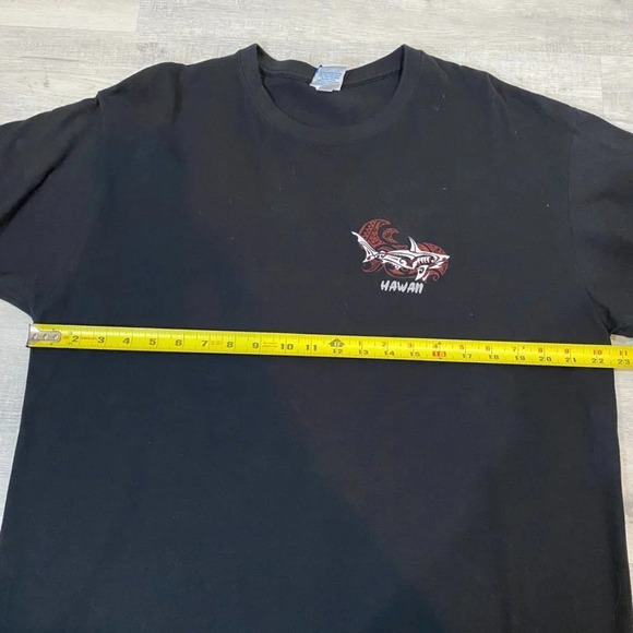 Hawai'i Shirts with Shark Graphic Print Mens Short Sleeve T Size L - Picture 8 of 14